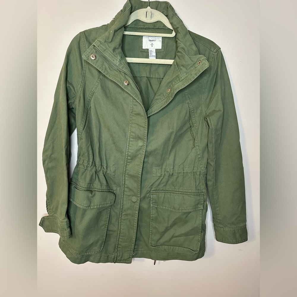 Small Green utility jacket, cinched waist